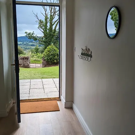 Nyaraló Unwind At Hilltop Farm With Valley Views Cappoquin