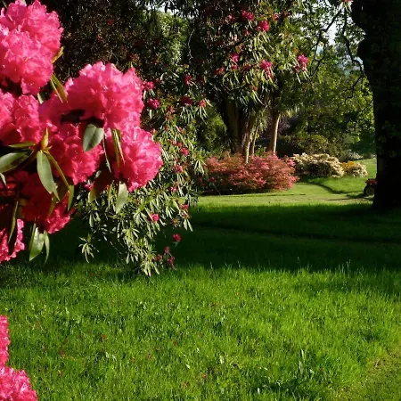 Nyaraló Unwind At Hilltop Farm With Valley Views *