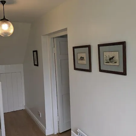 Nyaraló Unwind At Hilltop Farm With Valley Views