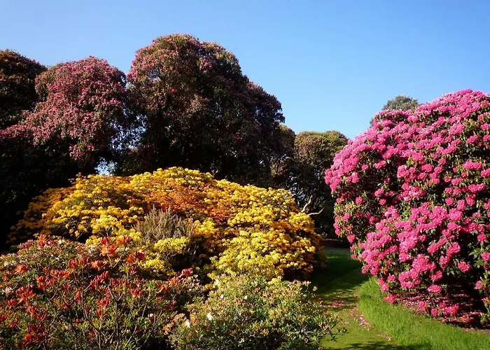 Unwind At Hilltop Farm With Valley Views